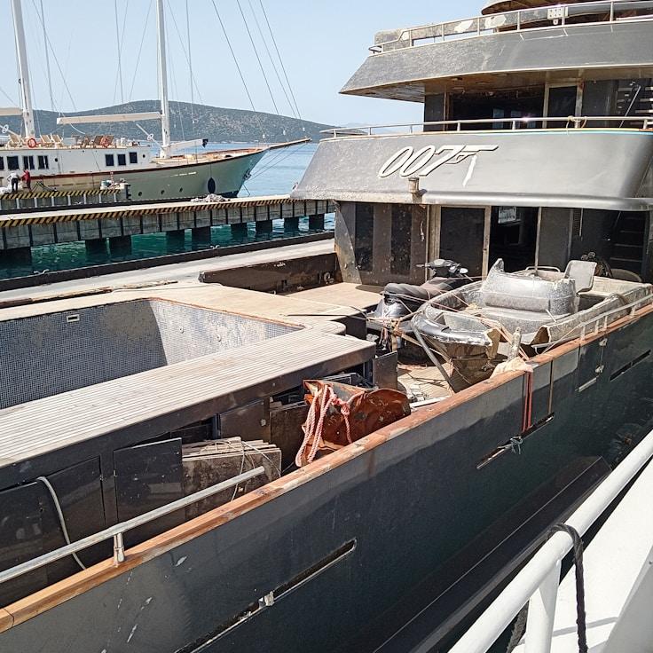 GlobalCommonsPortal yacht fleet
